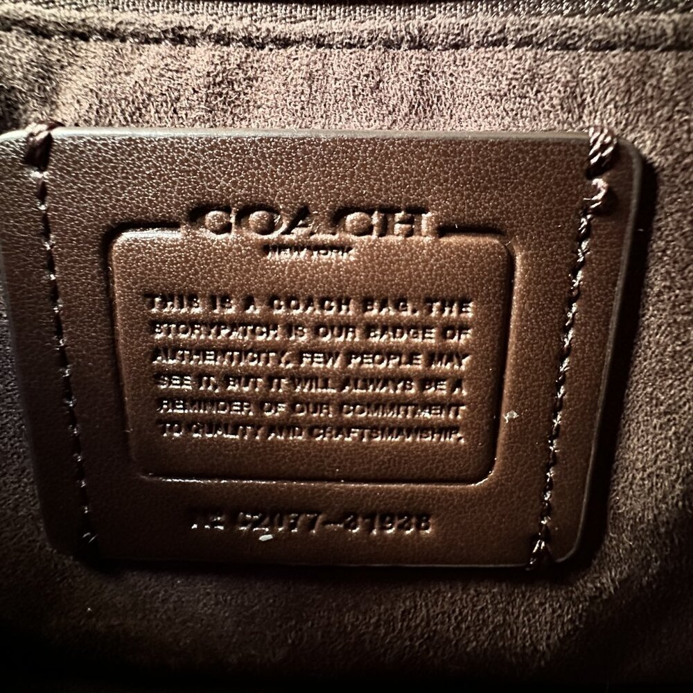 COACH | Bowery Crossbody Bag Champagne Gold Metallic Grain Leather F31938 - Picture 4 of 6